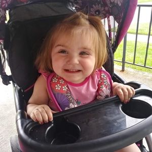 Meet your Posher, Cliff